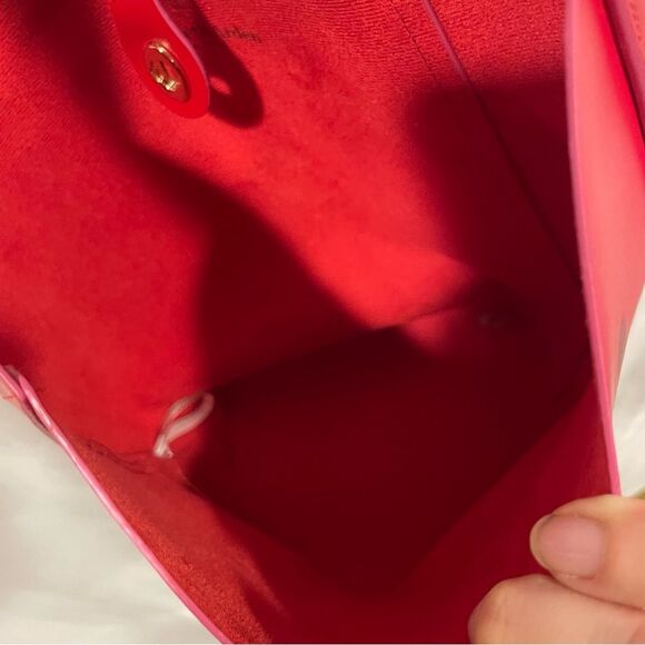 Adorable red Elizabeth Arden pvc bucket bag vegan - Picture 10 of 10